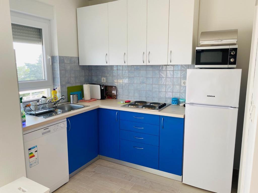 Apartmani Mentha & Lipa Novi Vinodolski Exterior foto